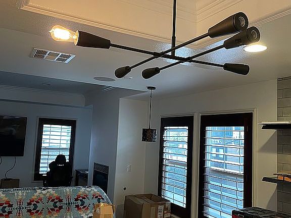 3rd image of 3631 E Temple Way