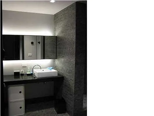 Rented by Evans Real Estate | media 35