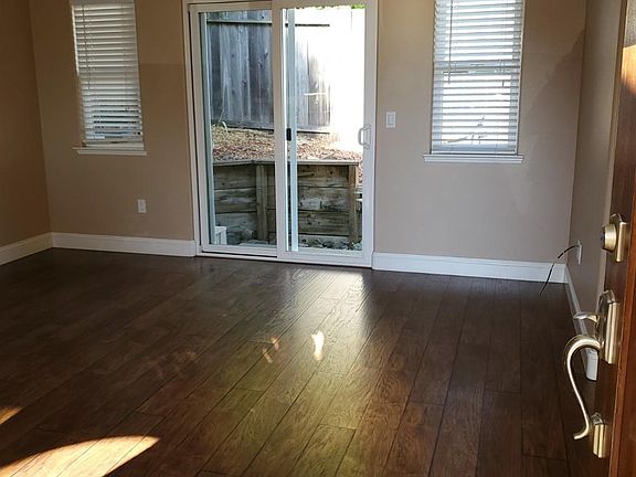 2nd image of 751 Bodega Ave #A