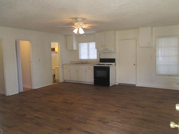 3rd image of 789 N Palm Ave APT 3