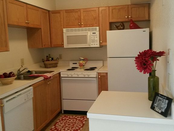 4th image of 3115 Fort Jackson Dr