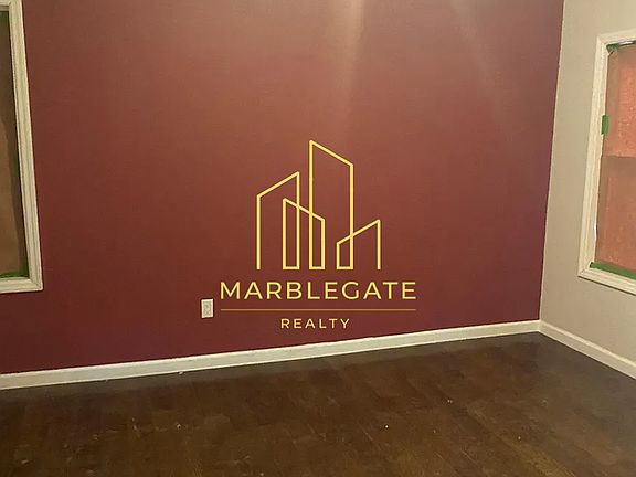 3rd image of 152 S 10th St #33