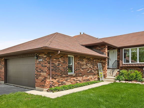 2nd image of 8832 Clearview Dr #8832