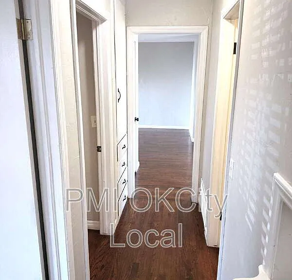 3025 NW 67th St — Photo 11