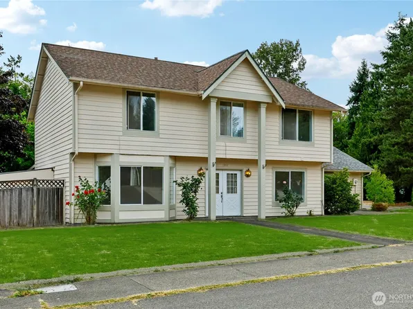 1302 Farallone Avenue, Fircrest, WA 98466