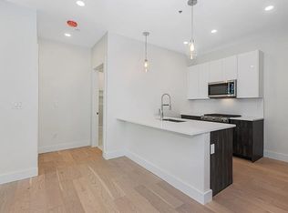 105 Washington St #2B, Somerville, MA 02143
