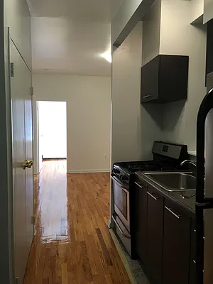 Rented by RC REAL ESTATE OF NEW YORK | media 22