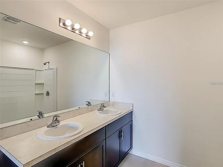 4203 Manatee Ln — Photo 33