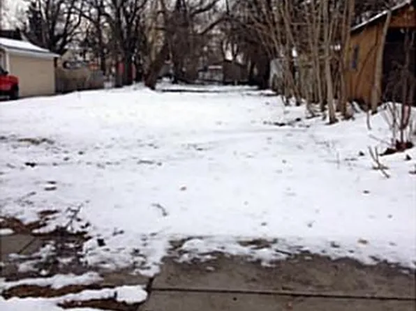 1509 Dean Ave, Des Moines, IA 50316