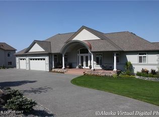 16764 Briarcliff Pointe Cir, Anchorage, AK 99516