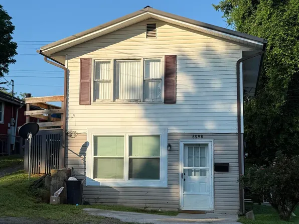 659 7th St, Newport, TN 37821