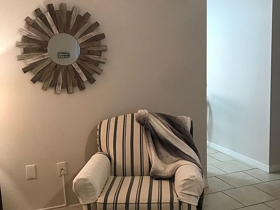 4th image of 1570 Edison Dr APT A