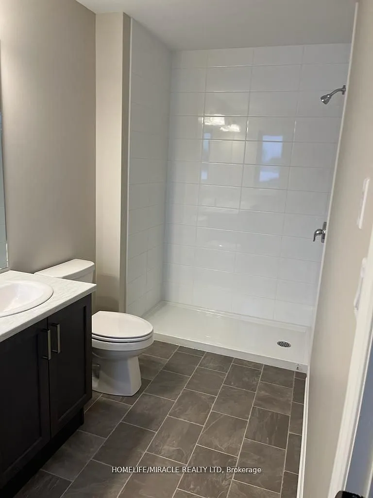 3 bed, $2,650 — Photo 2