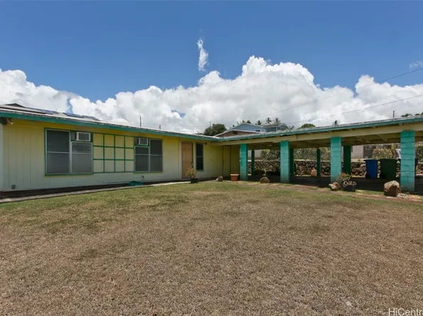 99-504 Halawa Heights Rd, Aiea, HI 96701