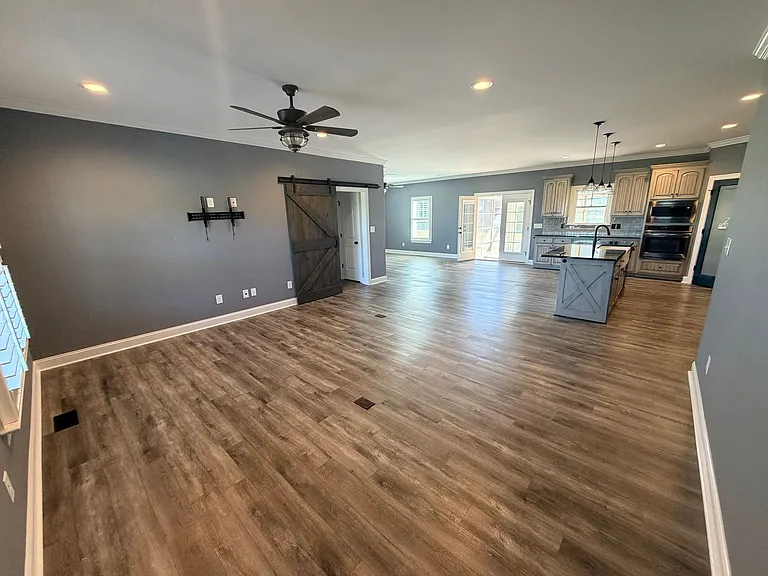 8487 Bend Of The River Rd — Photo 11
