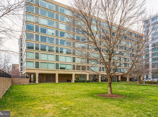 1101 3rd St SW APT 404, Washington, DC 20024