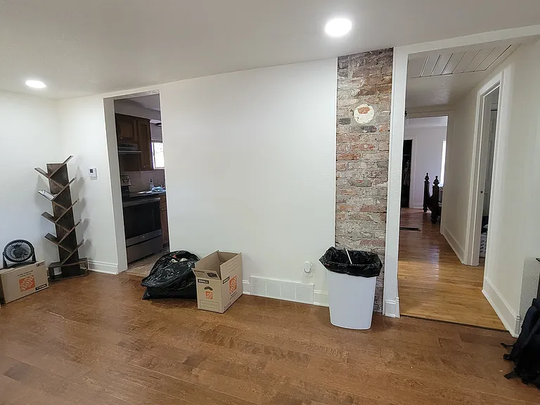 501 E Hereford Ave — Photo 8