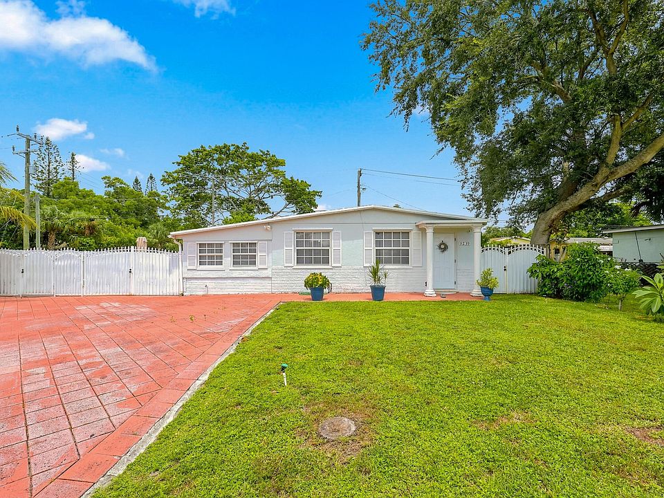 1st image of 3239 DOLAN Road
