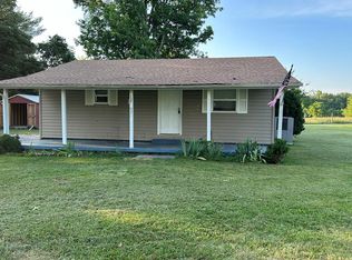 137 Hinds Rd, Crossville, TN 38571