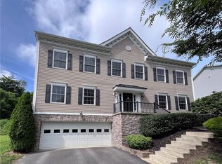 1507 Lombard Cir, Washington, PA 15301