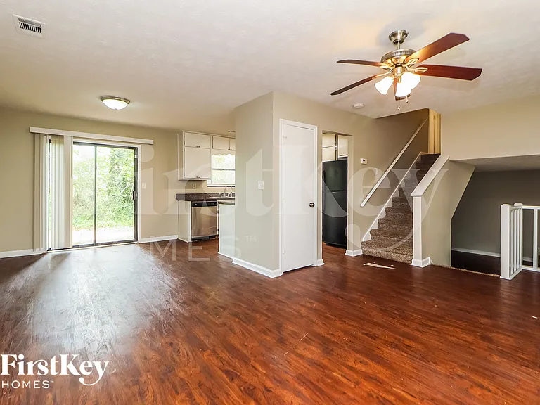 3346 Clevemont Way — Photo 4