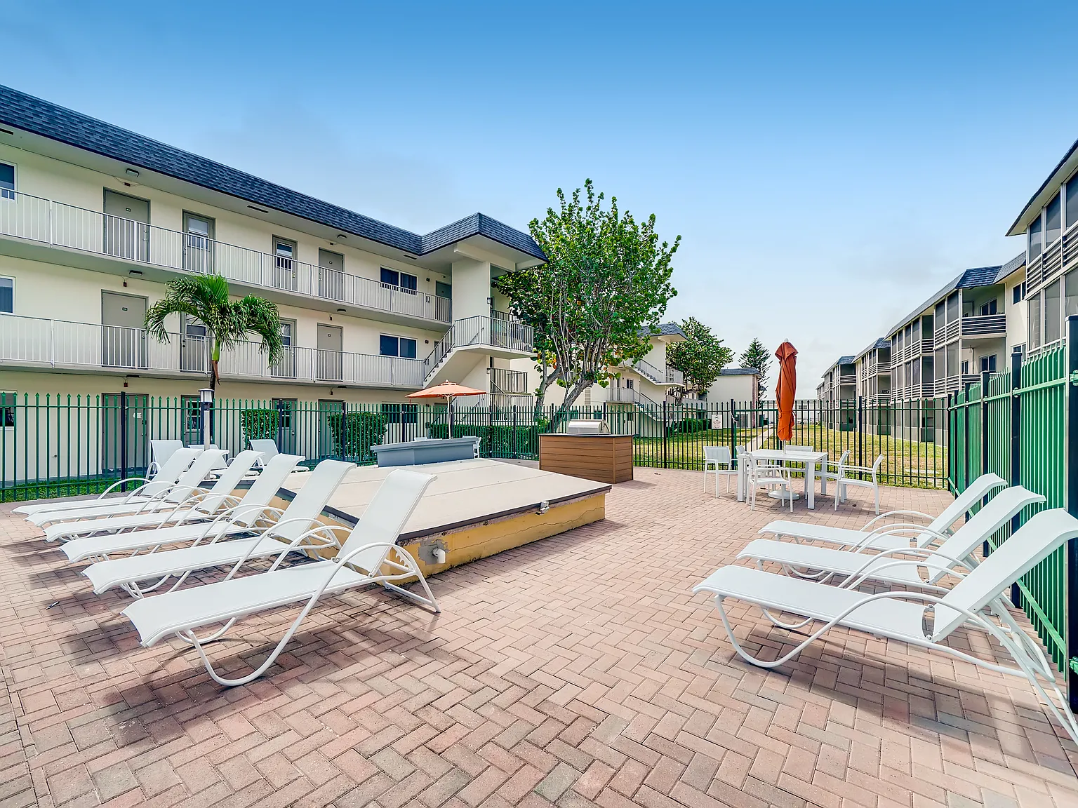 Spectra Palms — Photo 3