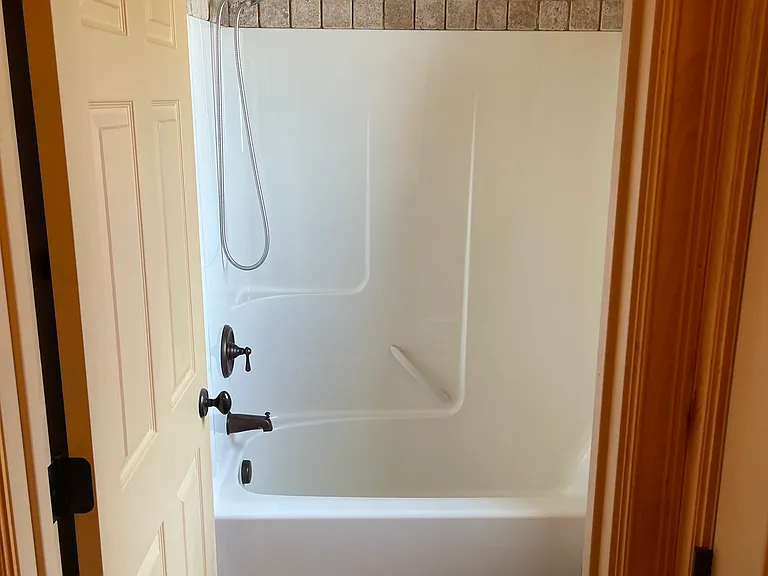 905 Saxon Way #D — Photo 15