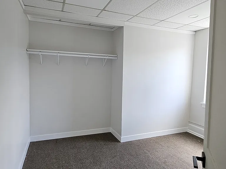 312 Sycamore St #14 — Photo 8