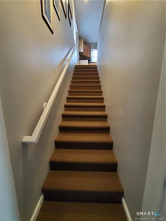 1 bed, 1.0 bath, 2845 sqft, $2,000 — Photo 4