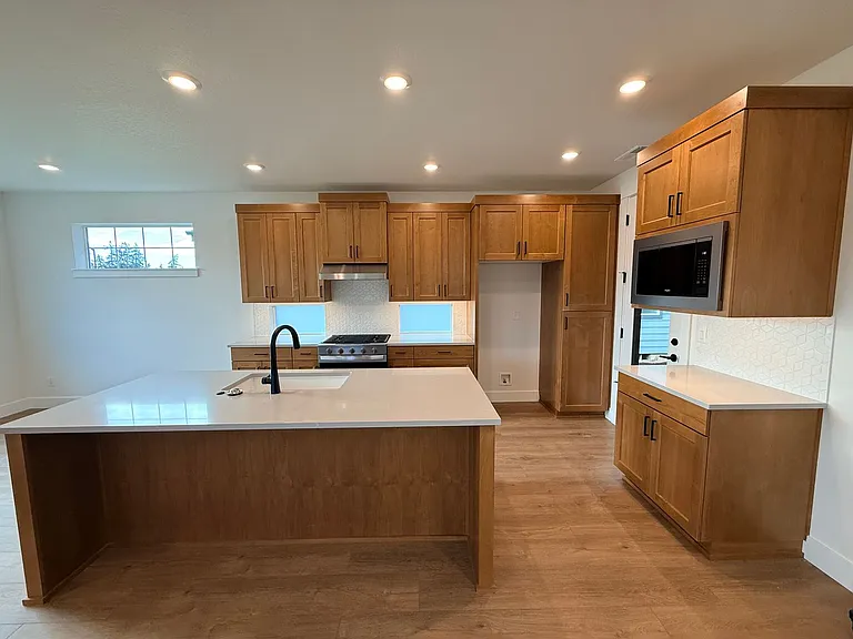 2451 N Villa Rd — Photo 6