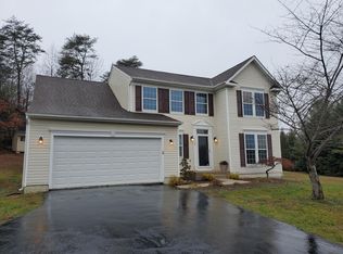 16440 Triple Crown Ct, Hughesville, MD