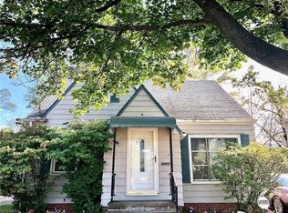 3819 Warrensville Center Rd, Warrensville Heights, OH 44122
