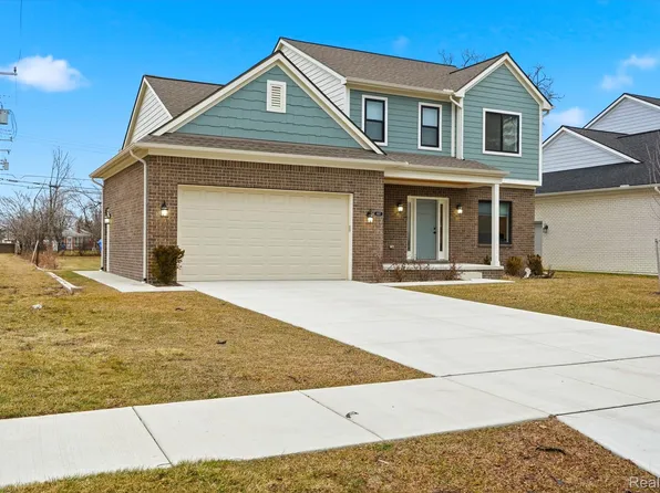 8117 Vermont, Warren, MI 48093