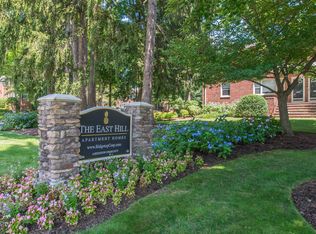 The East Hill: In-Unit Washer & Dryer, Heat, Hot & Cold Water Included, and Cat & Dog Friendly, Tenafly, NJ 07670