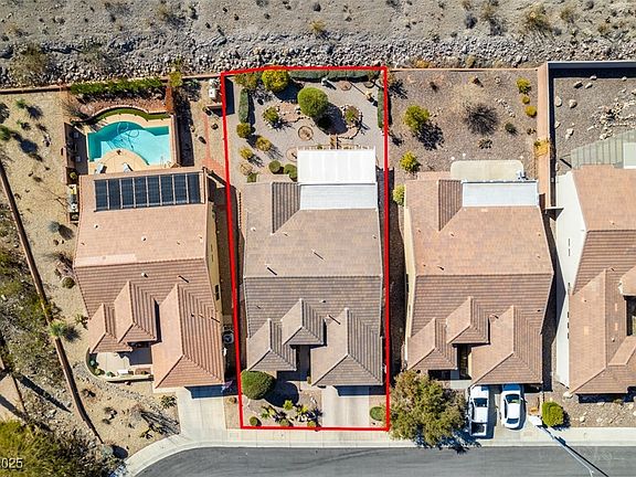2nd image of 2035 King Mesa Dr