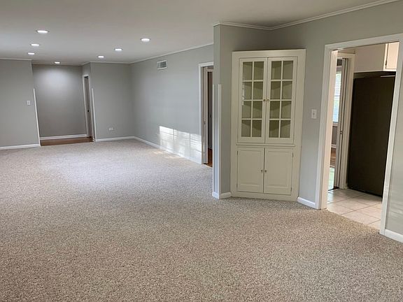 4th image of 614 Cary Ave