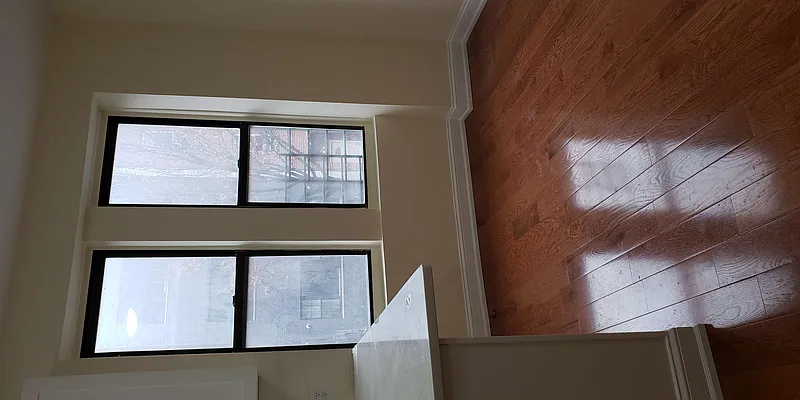 Rented by MCR Realty | media 31