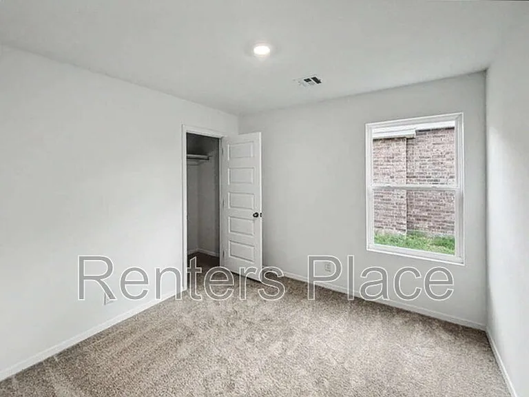 7209 S Maple Ave — Photo 8