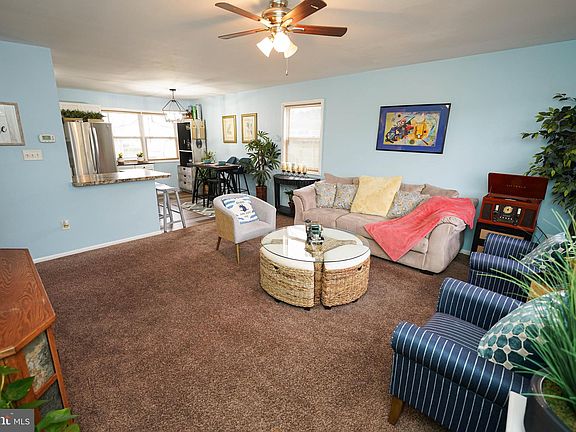 5th image of 314 Brookdale Dr