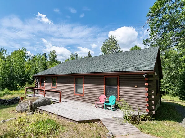 220 Blood Hill Rd, Elizabethtown, NY 12932