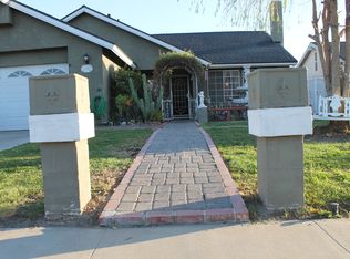 705 W Monticello St, Ontario, CA 91762