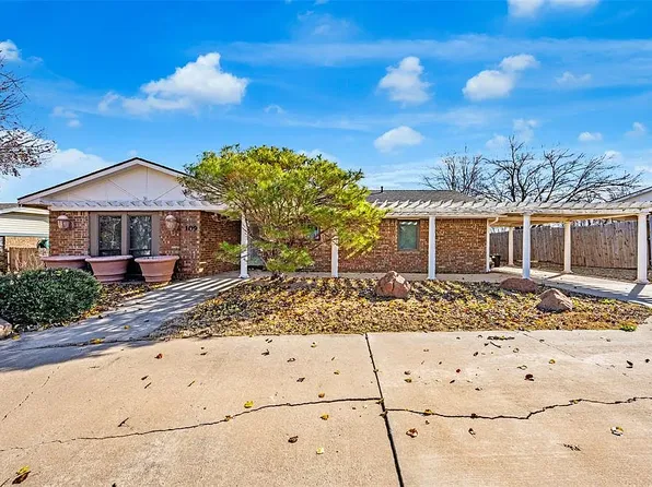 109 Sunny Ln, Elgin, OK 73538