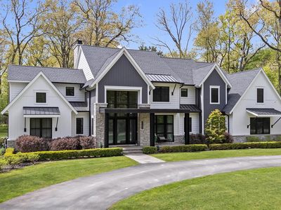 5200 Windingwood Dr, Bloomfield Hills, MI, 48302