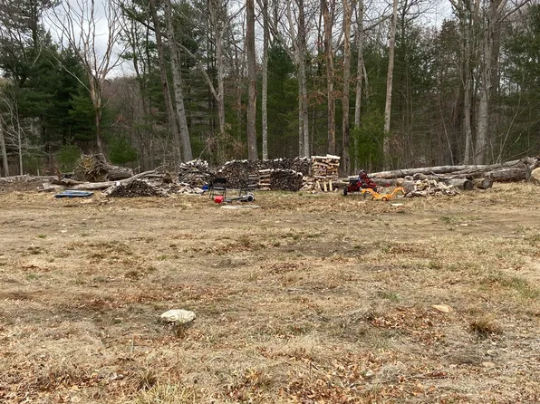 26 Bass Lane, Brooklyn, CT 06234