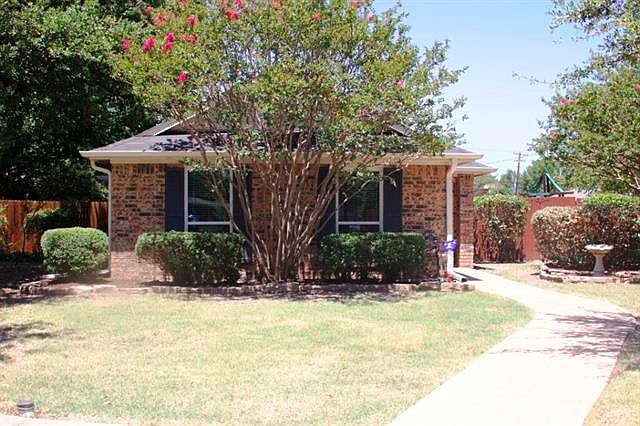 1st image of 514 E Stone Cir