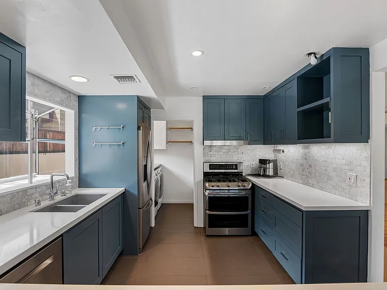2848 Westwood Blvd #1A — Photo 5