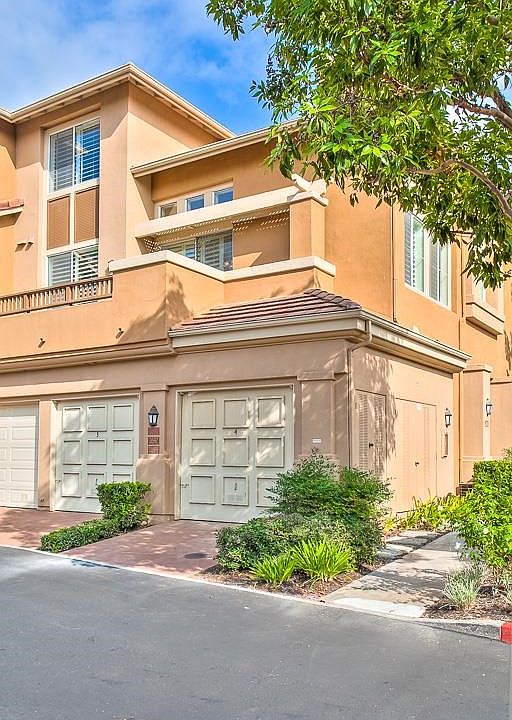 1st image of 2695 Dietrich Dr