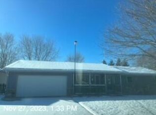 6531 Aurora Rd, West Bend, WI 53090