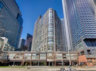 24 Wellesley St W #209, Toronto, ON M4Y2X6