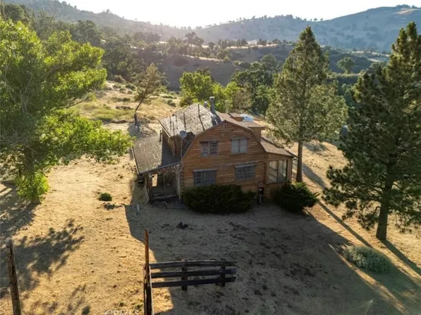 7700 Digier Rd, Lebec, CA 93243